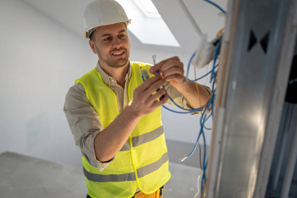 Best Licensed Electrician  in Dellwood, MO